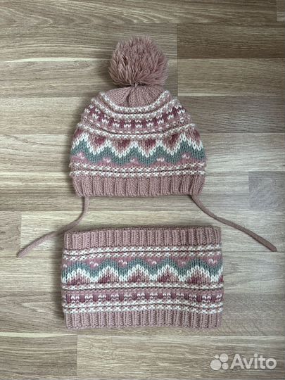 Комплект шапка и шарф zara