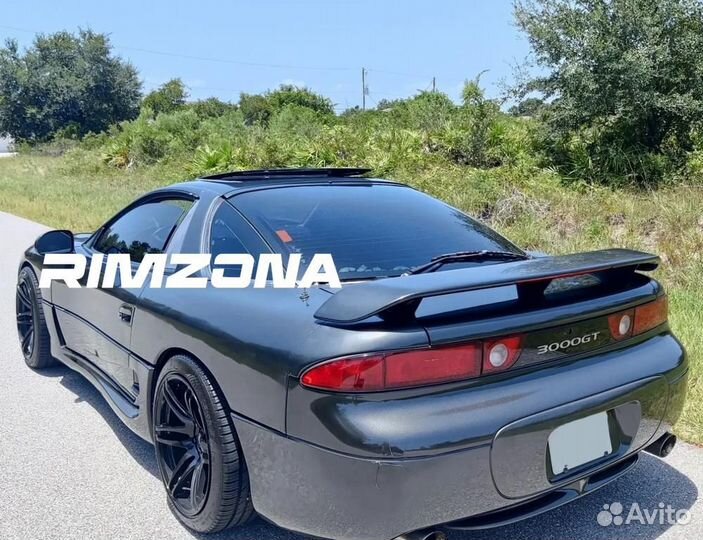 Литые диски cosmic Racing mrii R18 et28.0 5x114.3