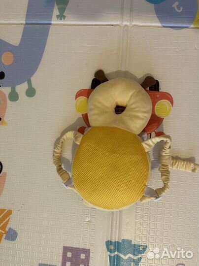 Защитный рюкзачок для малыша