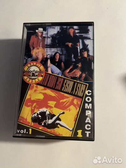 Диск и кассеты pink floyd, elvis presley