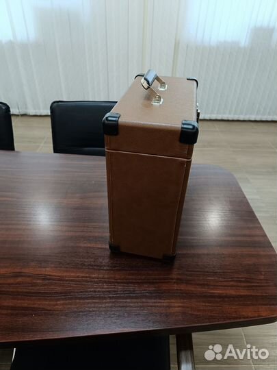 Кофр для виниловых пластинок
