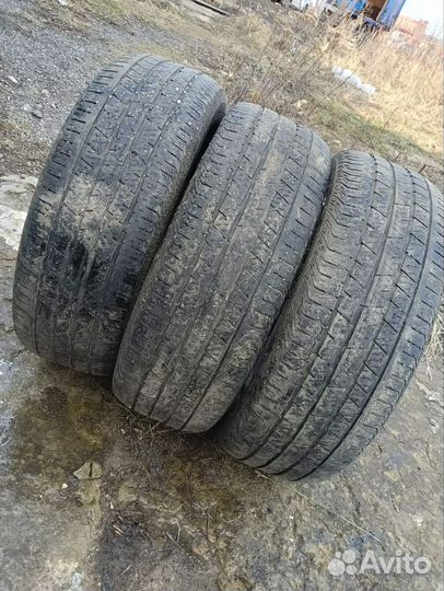 Maxxis ArcticTrekker NP3 225/60 R17