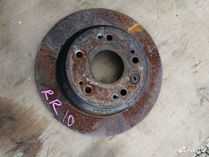 Тормозной диск задний Honda Stepwgn RK1