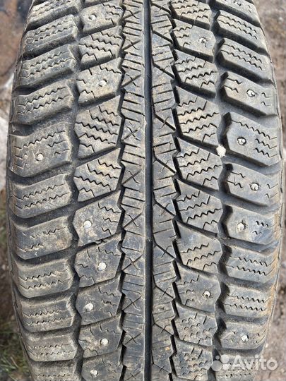 Зимние колеса Ford R16, шины, диски, колпаки