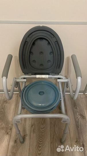 Санитарный стул туалет новый