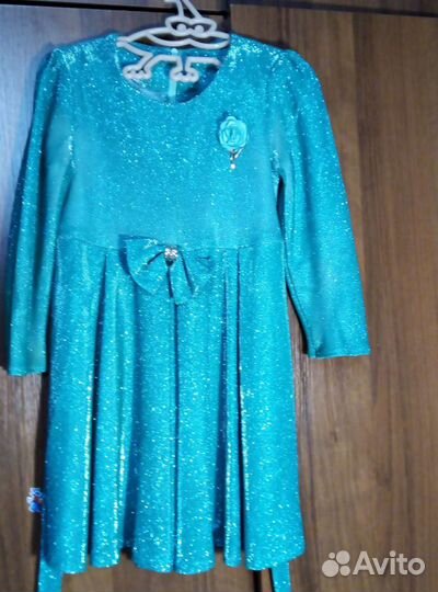 Платье праздничное