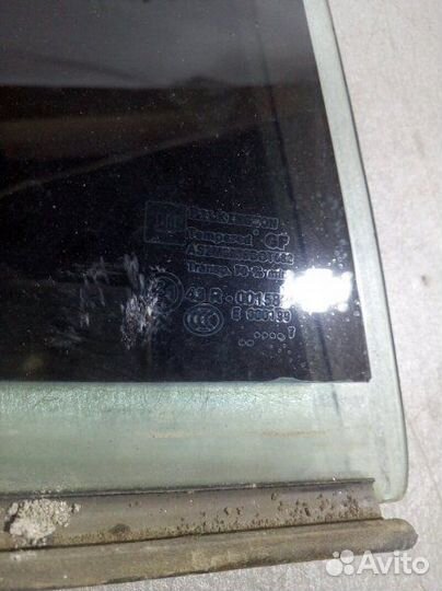 Форточка двери задняя правая Opel Vectra C Z18XER