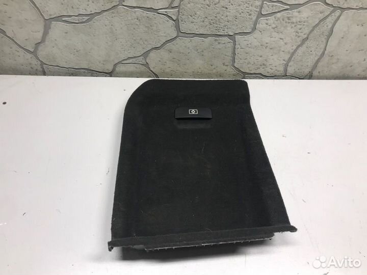 Обшивка багажника задняя левая Bmw X5 E70 4.8 2007
