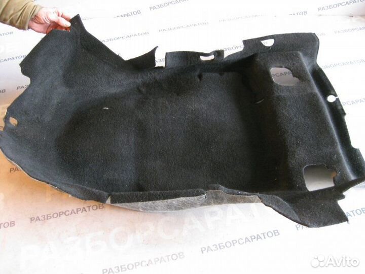 Покрытие напольное переднее правое Ford Kuga hydc