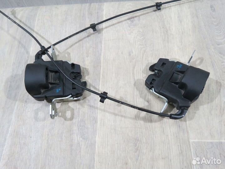 Фиксатор заднего сидения Mercedes Benz W205