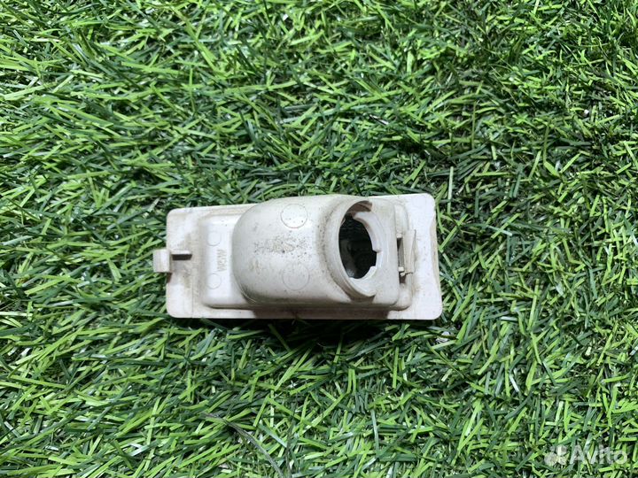 Плафон подсветки номера SsangYong Kyron