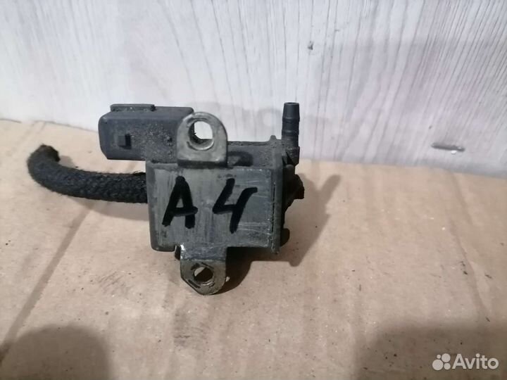 Клапан электромагнитный Audi A4 B5