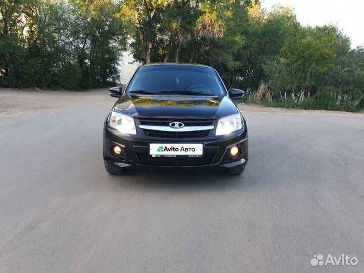 LADA Granta 1.6 МТ, 2018, 145 000 км