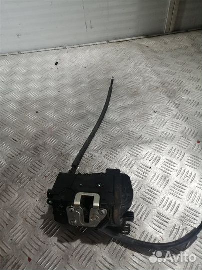 Замок двери передний правый Kia Sportage SL G4KD