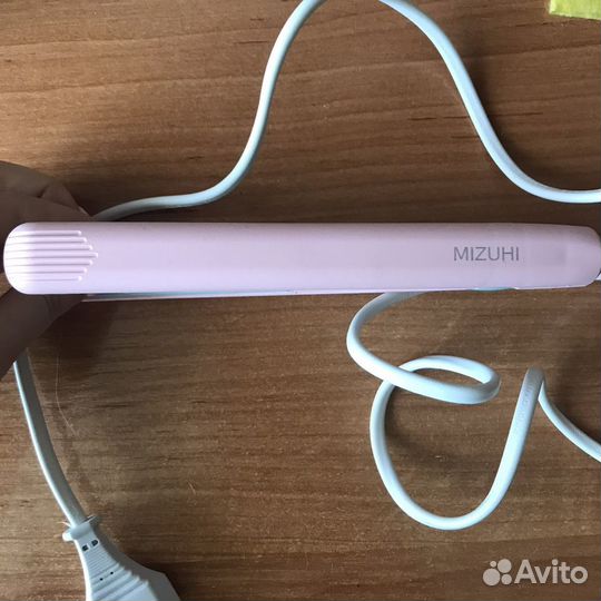 Выпрямитель для волос