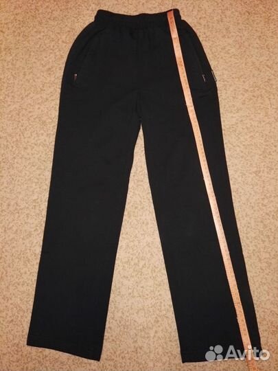 Спортивный костюм на 7-9 лет