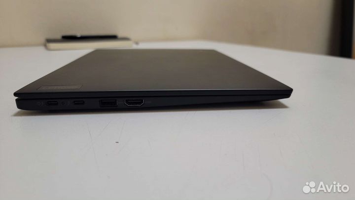 Thinkpad x1 carbon gen 9 i5 11th/16/256