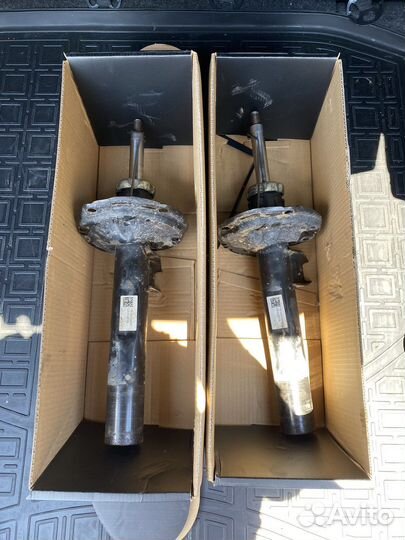 Стойки передние skoda