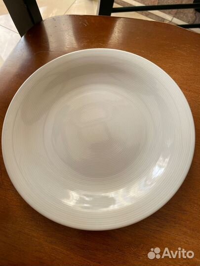 Посуда тарелки для ресторана и кафе