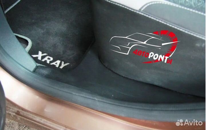 Накладки LADA Xray на ковролин задние