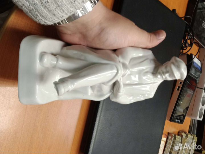 Статуэтка Ленин Фарфор Дулево Редкая