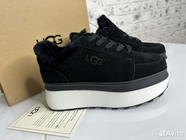 Зимние женские кроссовки ugg 38