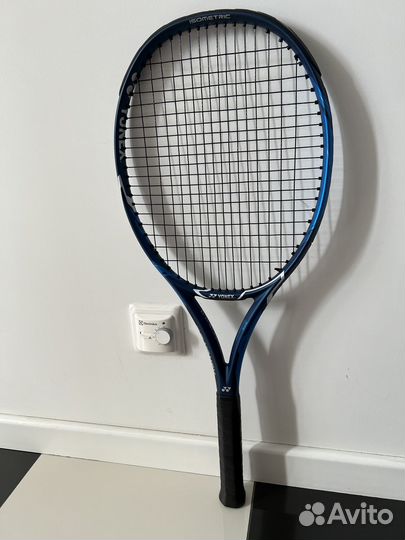 Yonex Ezone Ace
