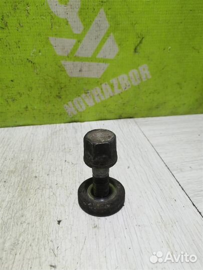 Болт коленвала Митсубиси Лансер 10