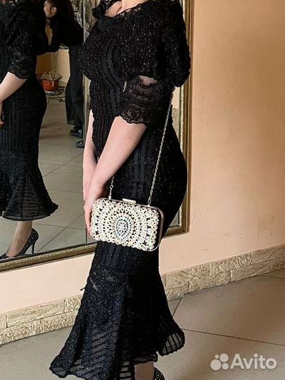 Вечернее платье