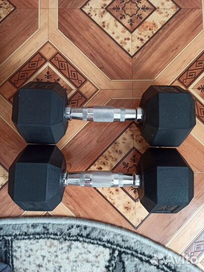 Гексагональные гантели