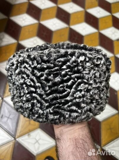 Шапка каракуль
