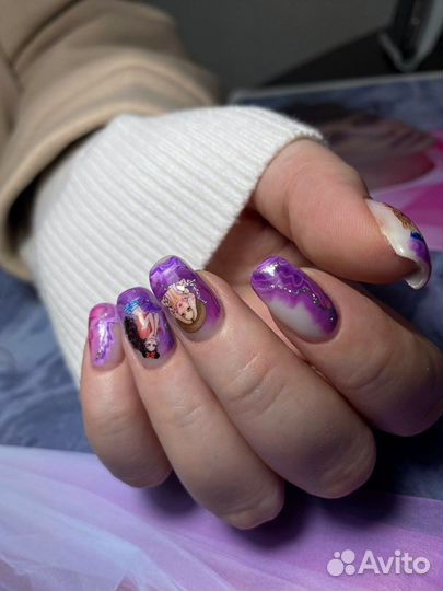 Маникюр педикюр