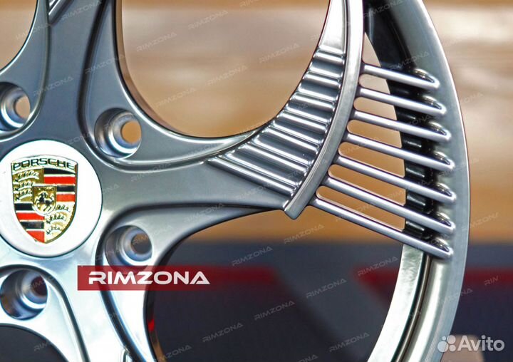 Кованые диски R20 на Porche Panamera