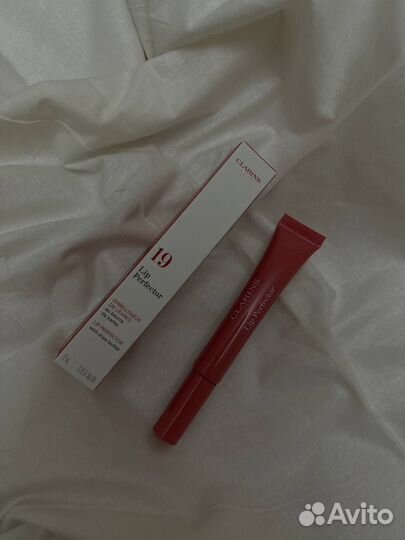 Clarins блеск для губ 19