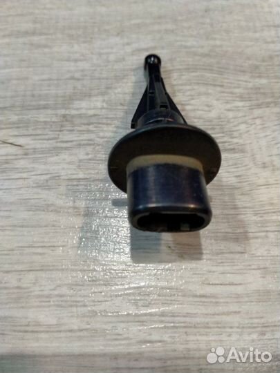 Датчик температуры Toyota