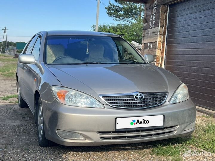 Toyota Camry 2.4 AT, 2002, 296 000 км