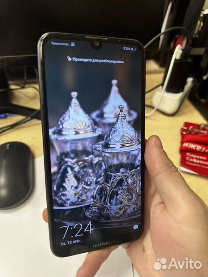 HUAWEI Y7 (2019), 4/64 ГБ