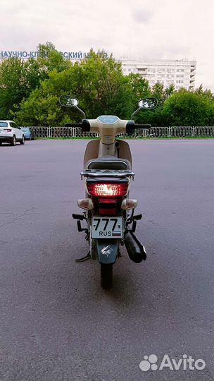 Honda super cub 2013