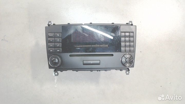 Магнитола Mercedes C W203, 2004