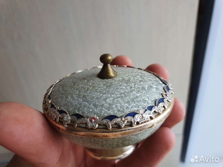 Пудреница эмалированная СССР