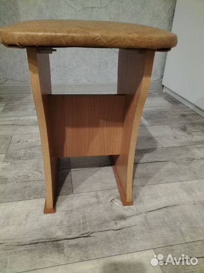 Табуретка