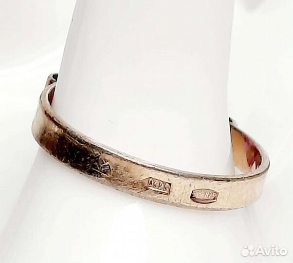 Перстень с ярко-розовым камнем. Серебро 875пр