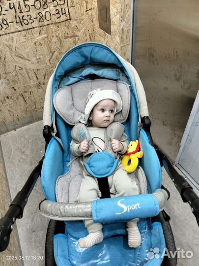 Коляска 3 в 1 tutis zippy