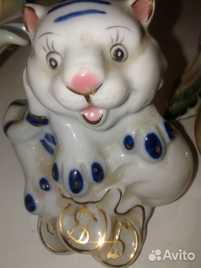 Статуэтки, сувениры, интерьерные,копилки