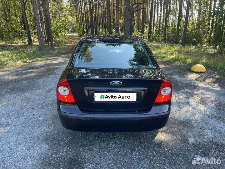 Ford Focus 1.6 МТ, 2006, 240 000 км