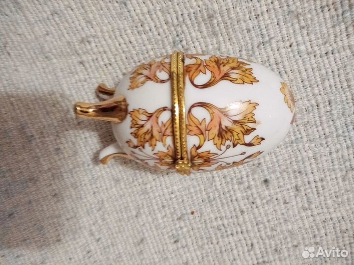 Шкатулка яйцо