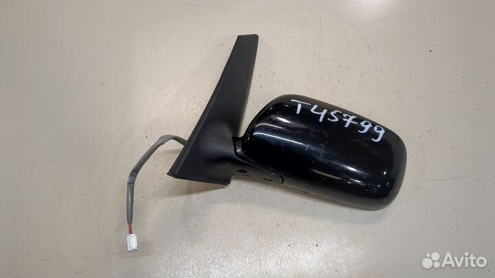 Зеркало боковое левое Toyota Prius, 2005