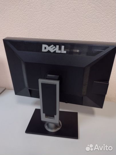 Монитор dell 2209WA