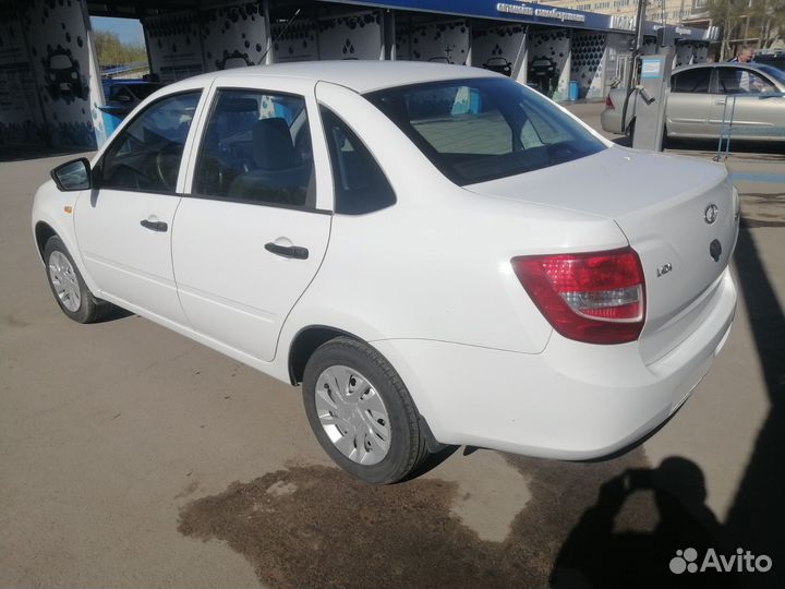 LADA Granta 1.6 МТ, 2015, 116 000 км
