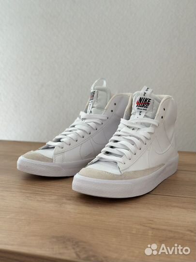 Кеды nike blazer mid 77 se d gs белые